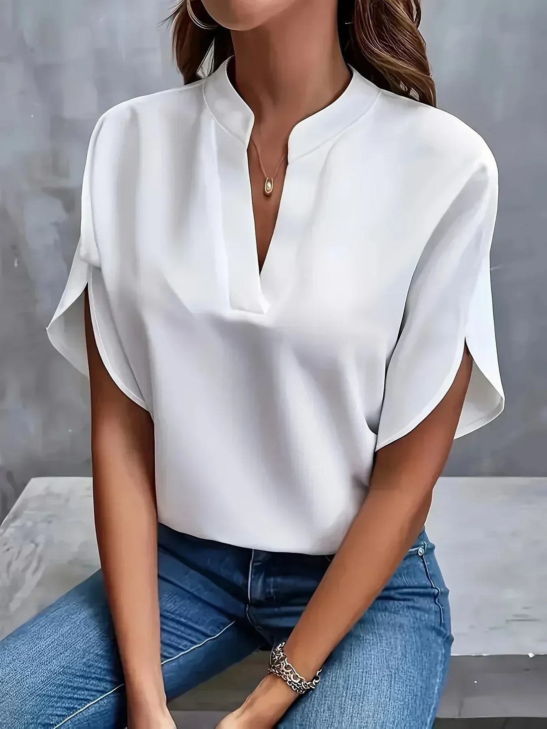 Thalia | Elegant V-Neck Blouse